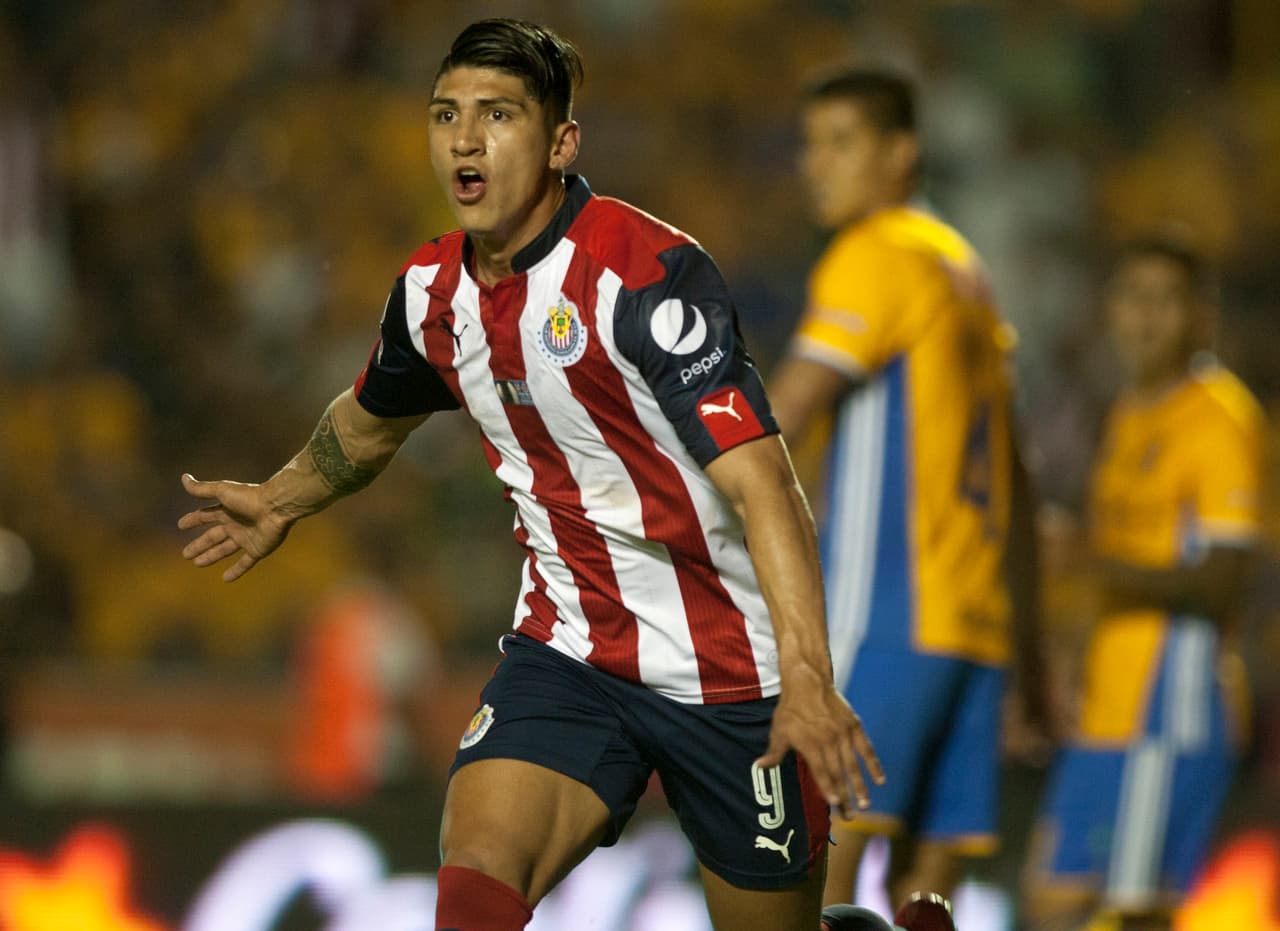 El gol de Álan Pulido, el primero de Chivas de Guadalajara en la final contra Tigres en el Clausura-2017, revivió la llamada 'Ley del Ex', esa situación en la que un jugador le marca a un club con el que tuvo un paso importante pero con final no tan feliz.