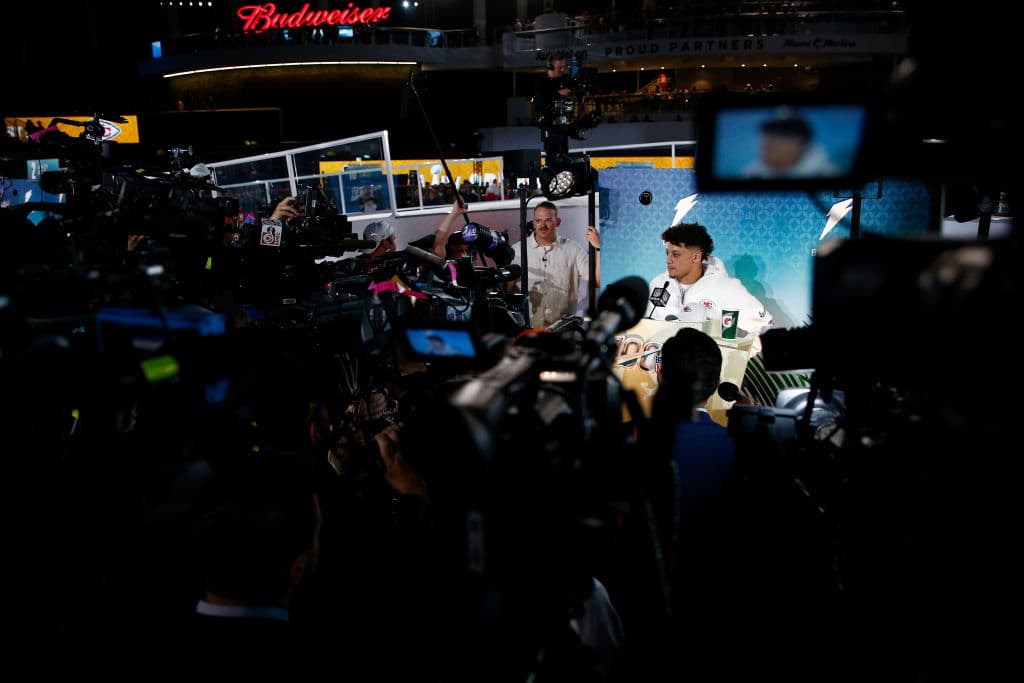 Arranca la fiesta del Super Bowl LIV con el Opening Night, en el Marlins Park de Miami. Chiefs y 49ers se declaran listos para enfrentarse.