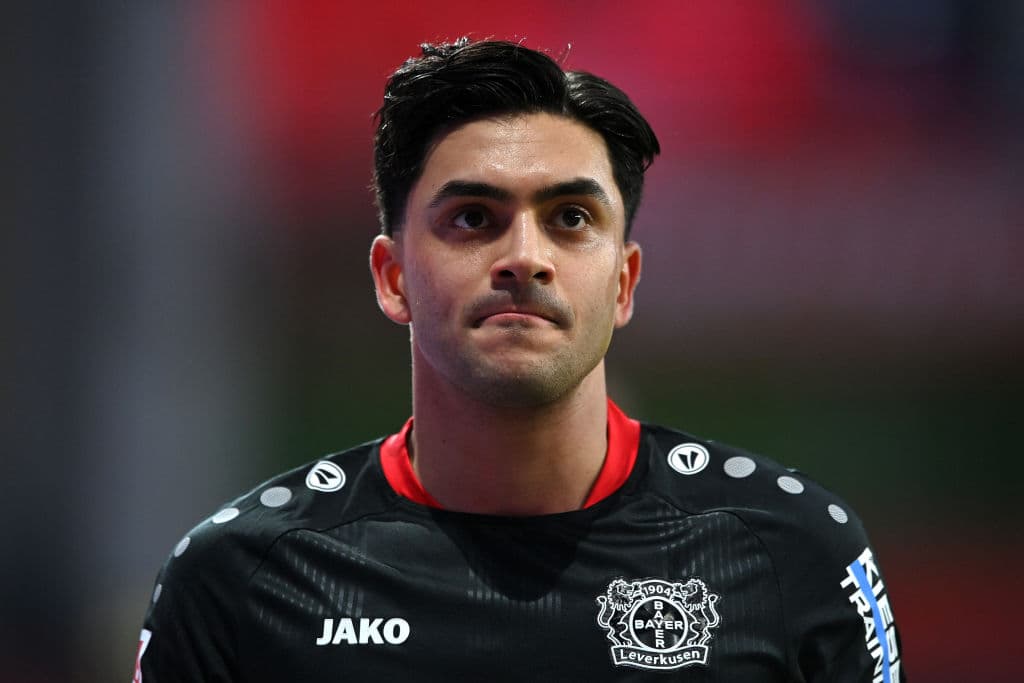 Wolfsburg venció de visita al Leverkusen por la mínima diferencia.