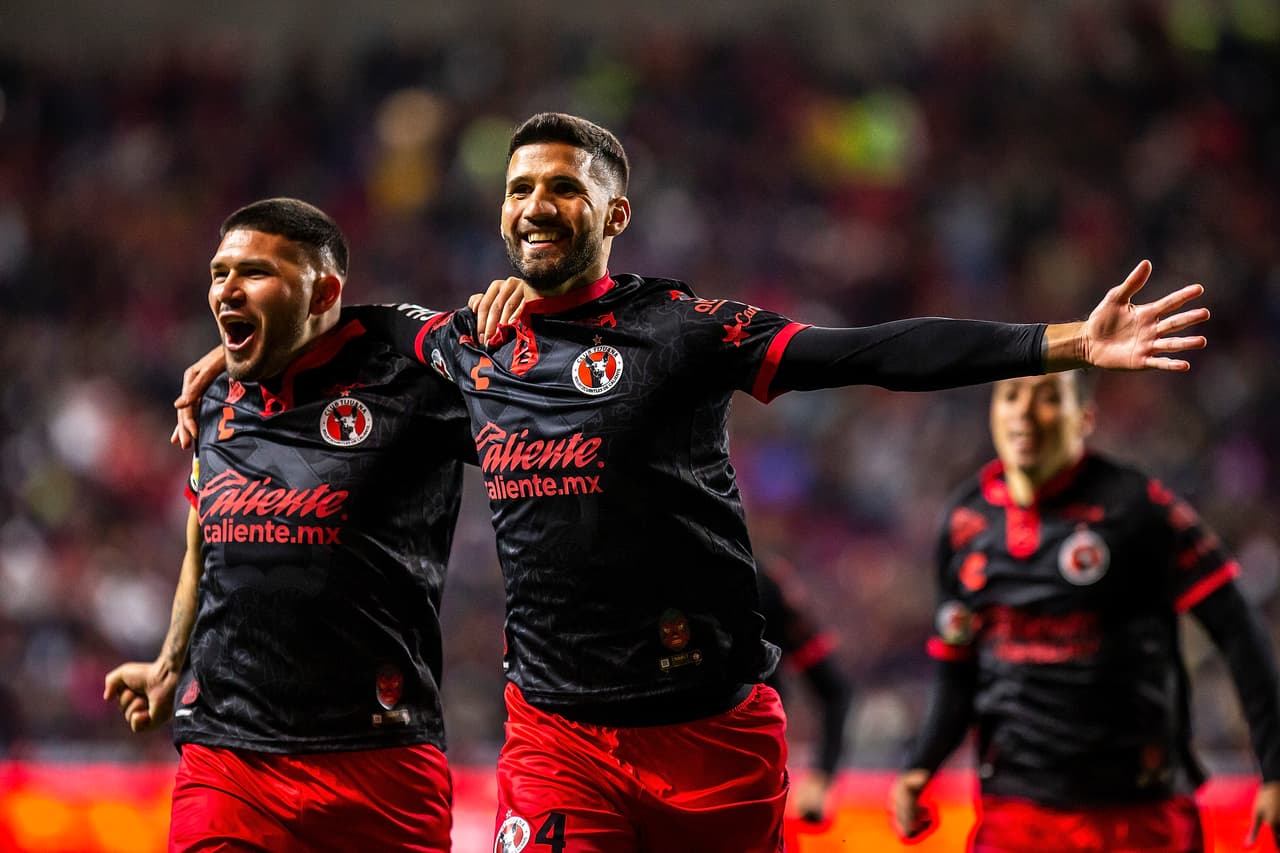 Xolos suma primer triunfo ante Pumas con golazo de Lisandro López