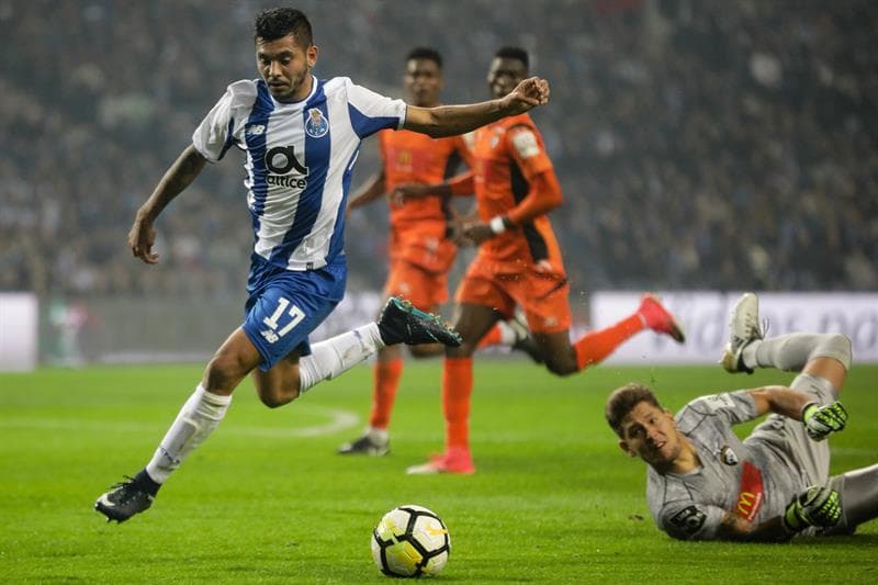 Porto empató; 'Tecatito' se fue expulsado y se perderá clásico ante Benfica 