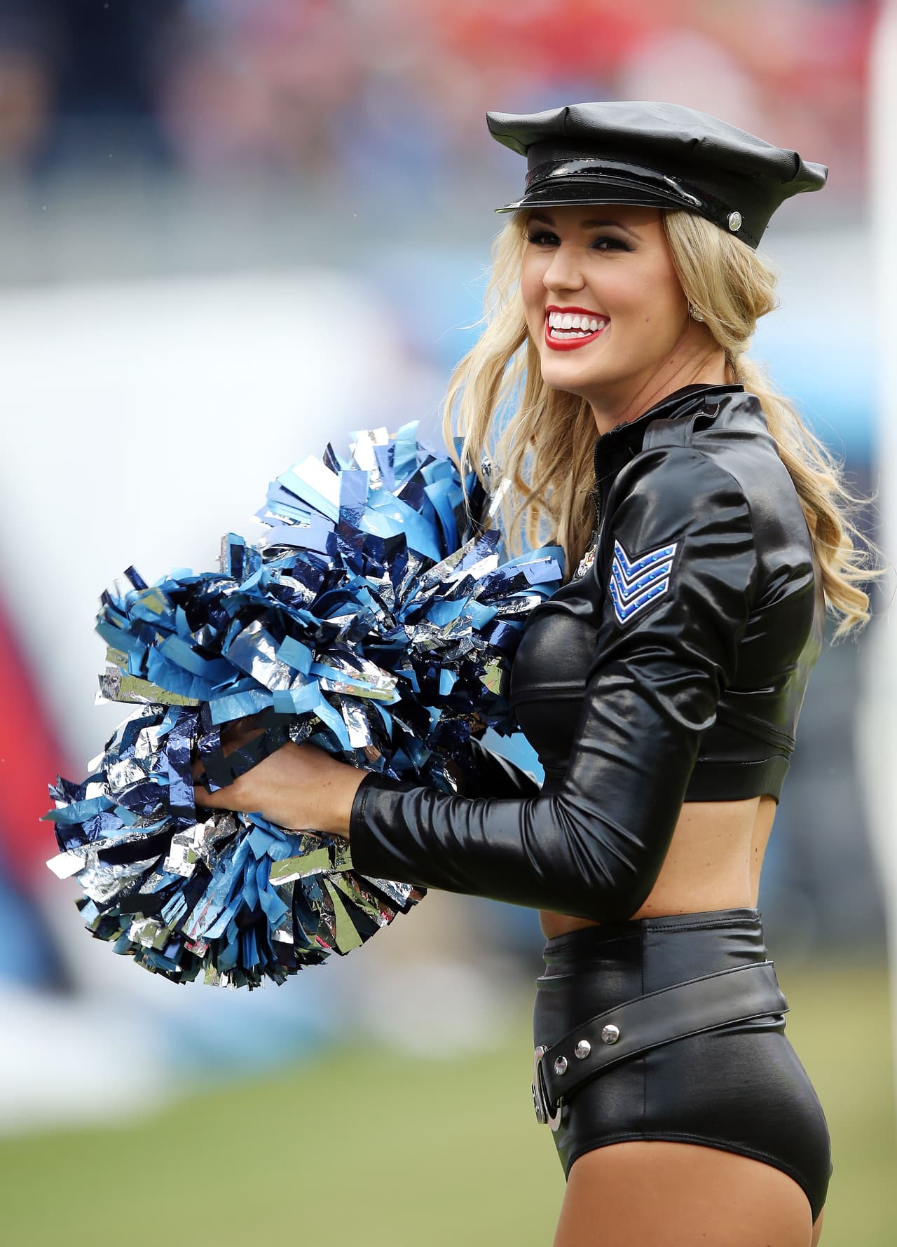 No todo es terror en Halloween, las porristas de la NFL mostraron su lado sexy con estos disfraces, unos coquetos, otros muy HOT, tú decides.