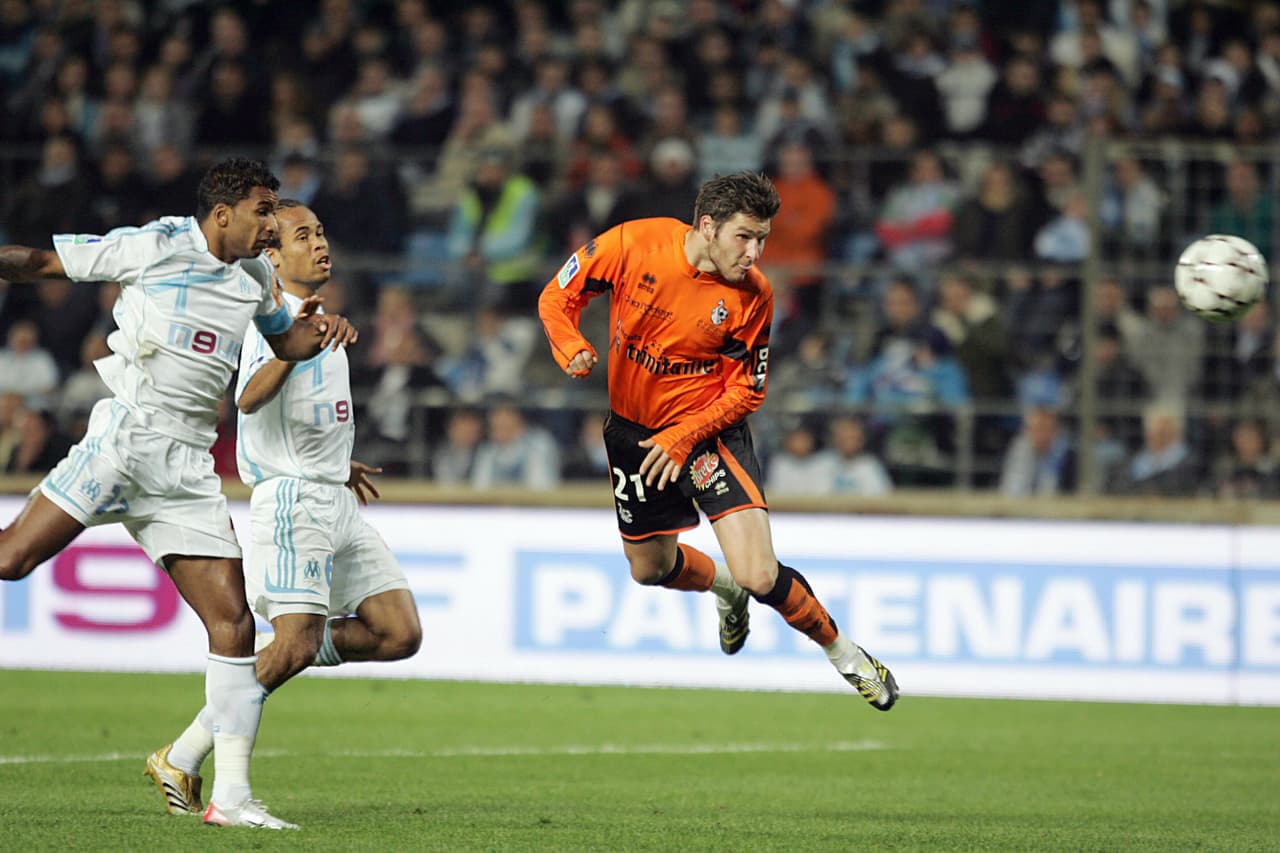 'Mi familia vive en caravanas y trabaja en los mercados, yo mismo vendí ropa ayudándole a mi mamá'.