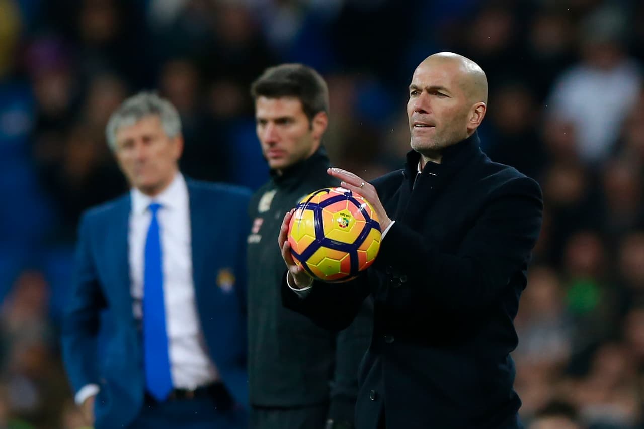 Zidane es técnico del Real Madrid y su imagen es una de las más reconocidas y recordadas a nivel mundial. Sin duda, la calva más famosa en la actualidad deportiva.