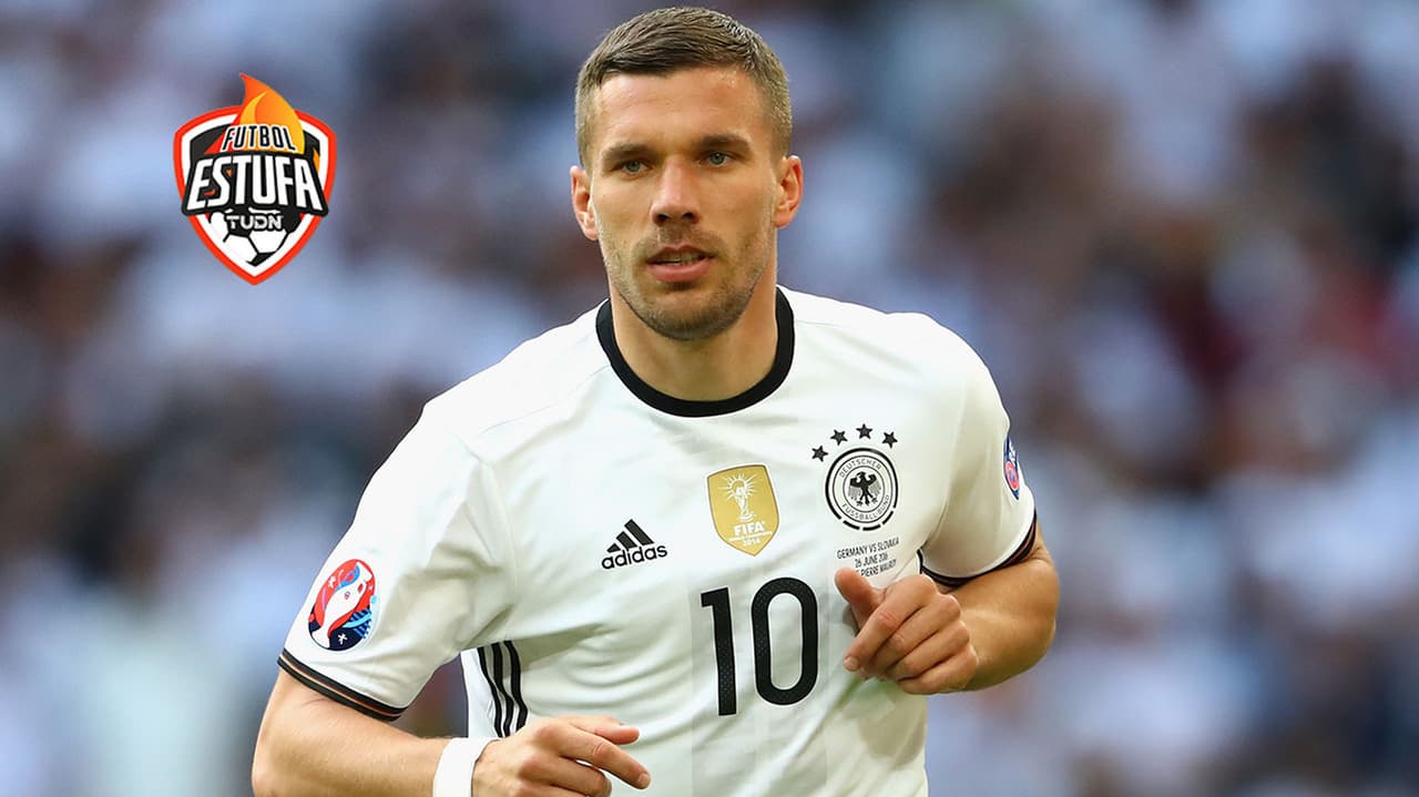 Este martes directiva de Gallos se reúne con Lukas Podolski