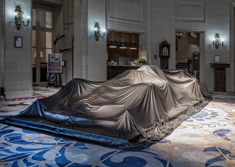 La prestigiosa marca hizo una asociación de rendimiento con INEOS en diciembre, y el fabricante reveló en el Club Real del Automovilismo, que INEOS se ha convertido en el socio principal de su equipo de Formula 1.