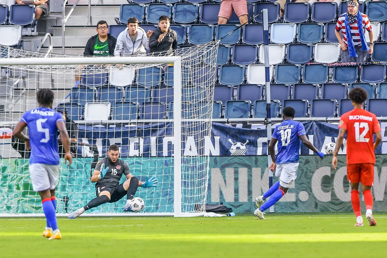 El doblete de Cyle Larin y los goles de Stephen Eustáquio y Junior Holiett le dan la victoria a Canadá 1-4 sobre la selección de Haití en la jornada dos de la Copa Oro.