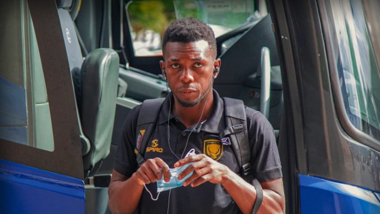 Carlos 'Muma' Fernández deja Venados por supuesto racismo