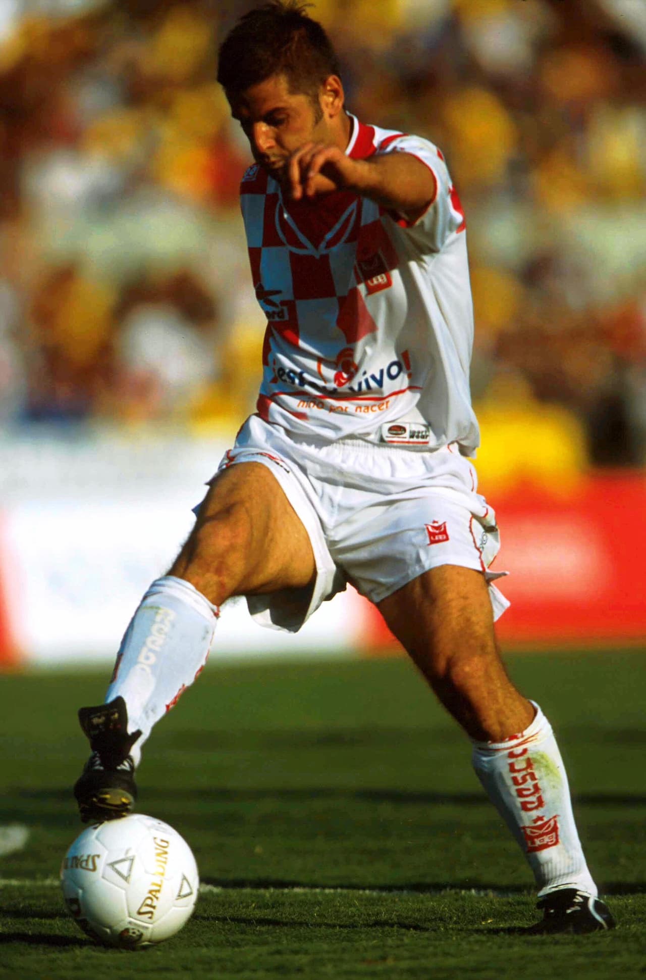 Con Tecos, el serbio Zdenko Muf vivió un gran momento goleador llegando a anotar 39 goles en 144 partidos. Después pasó por León sin pena ni gloria para regresar a los Estudiantes.