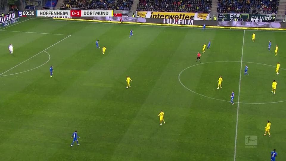 Tiro desviado de Christoph Baumgartner