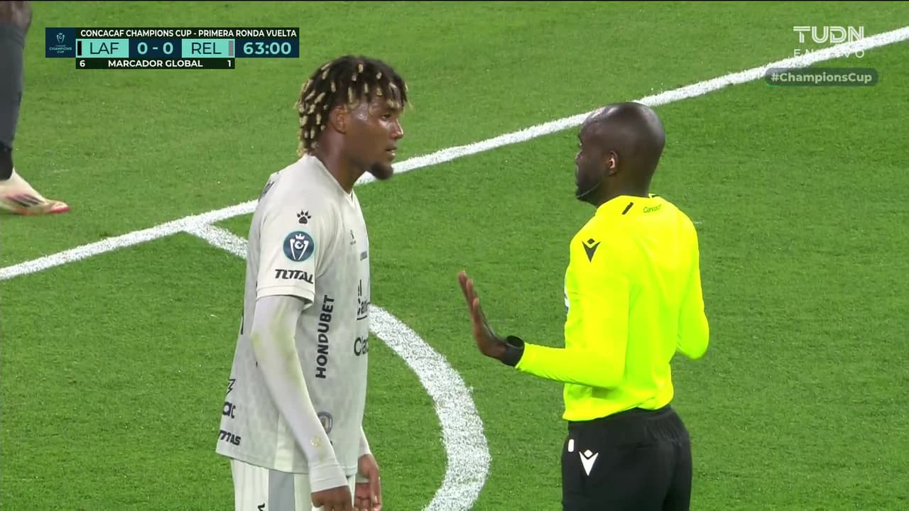 ¡TIRO ATAJADO! disparo por Timothy Tillman.