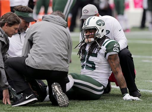 Tom Brady comandó a los Patriots a seguir inquebrantables en la NFL al derrotar a los Jets 30-23. Checa las mejores tomas de este encuentro de la Este AFC.