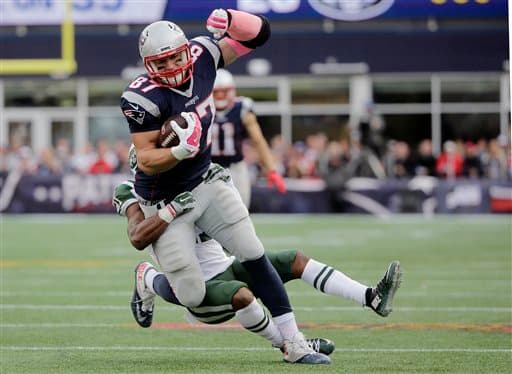 Tom Brady comandó a los Patriots a seguir inquebrantables en la NFL al derrotar a los Jets 30-23. Checa las mejores tomas de este encuentro de la Este AFC.