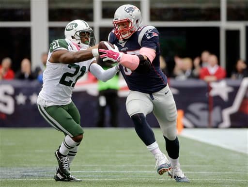 Tom Brady comandó a los Patriots a seguir inquebrantables en la NFL al derrotar a los Jets 30-23. Checa las mejores tomas de este encuentro de la Este AFC.