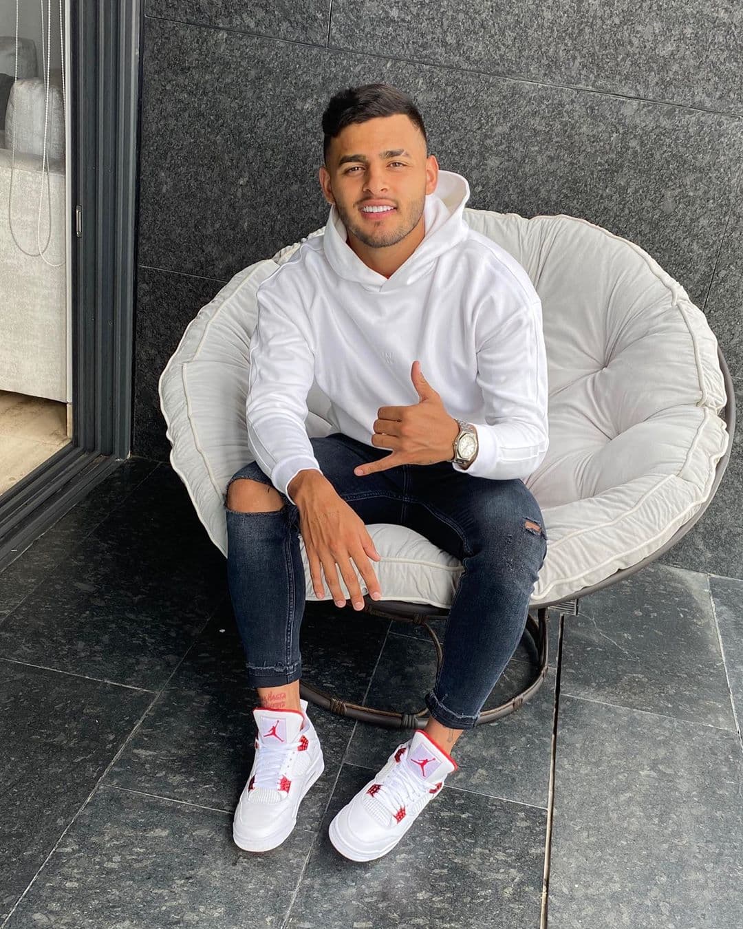 Alexis Vega da negativo y viaja con Chivas a Juárez