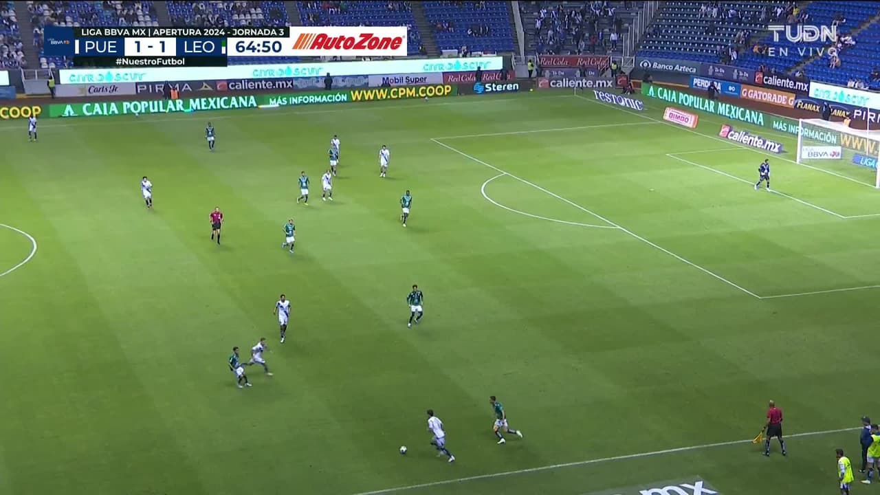 ¡TIRO ATAJADO! disparo por Jhonder Cádiz.