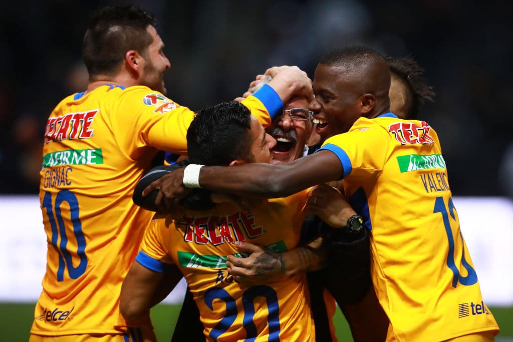 <i>El Tuca</i> ha estado en el centro de la gloria de Tigres y el técnico también puede decir que tiene el respaldo de la institución en su trabajo.