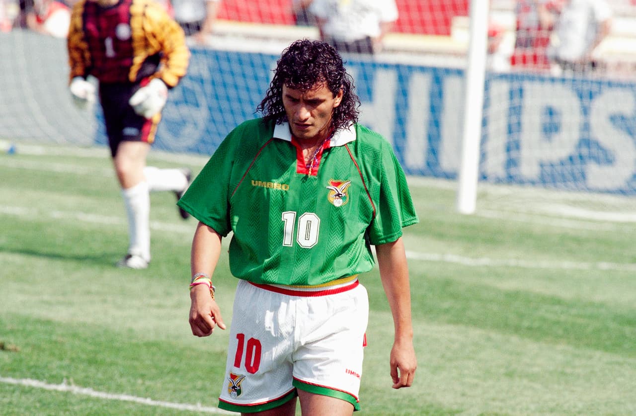 'El Diablo', como es conocido, llevó a Bolivia a clasificar para su segunda Copa del Mundo en la historia en Estados Unidos 1994, preludio de lo que serían varios de los mejores años de su carrera.