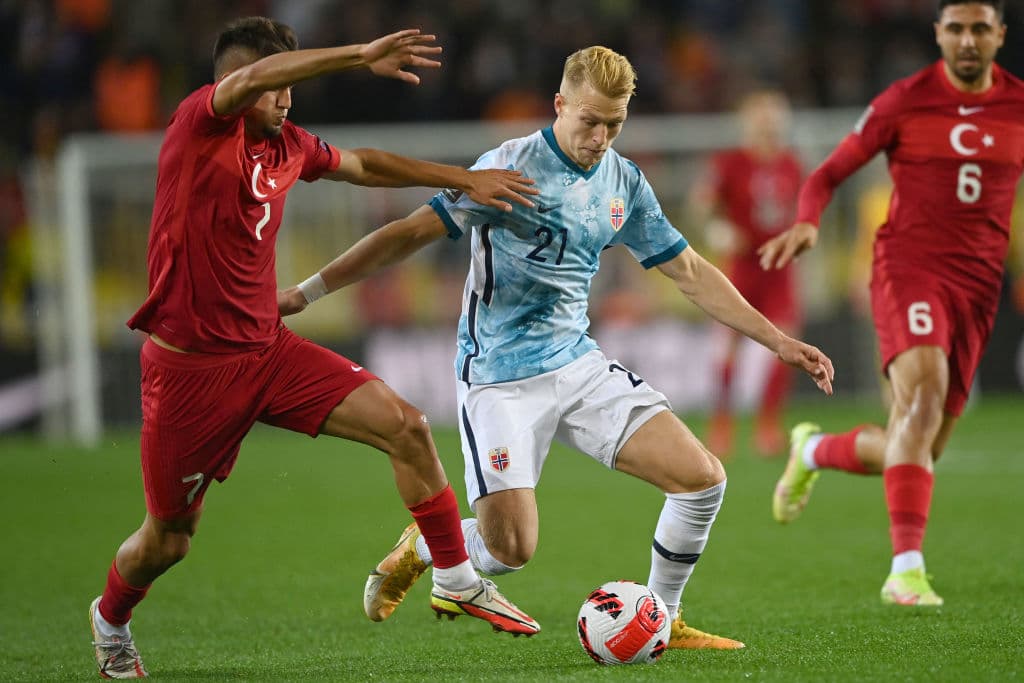 Croacia golea 0-3 en su visit a Chipre, Rusia vence en casa 1-0 a Eslovaquia y tenemos doble empate en el Republica Checa vs Gales (2-2) y en el Turquía Noruega (1-1).