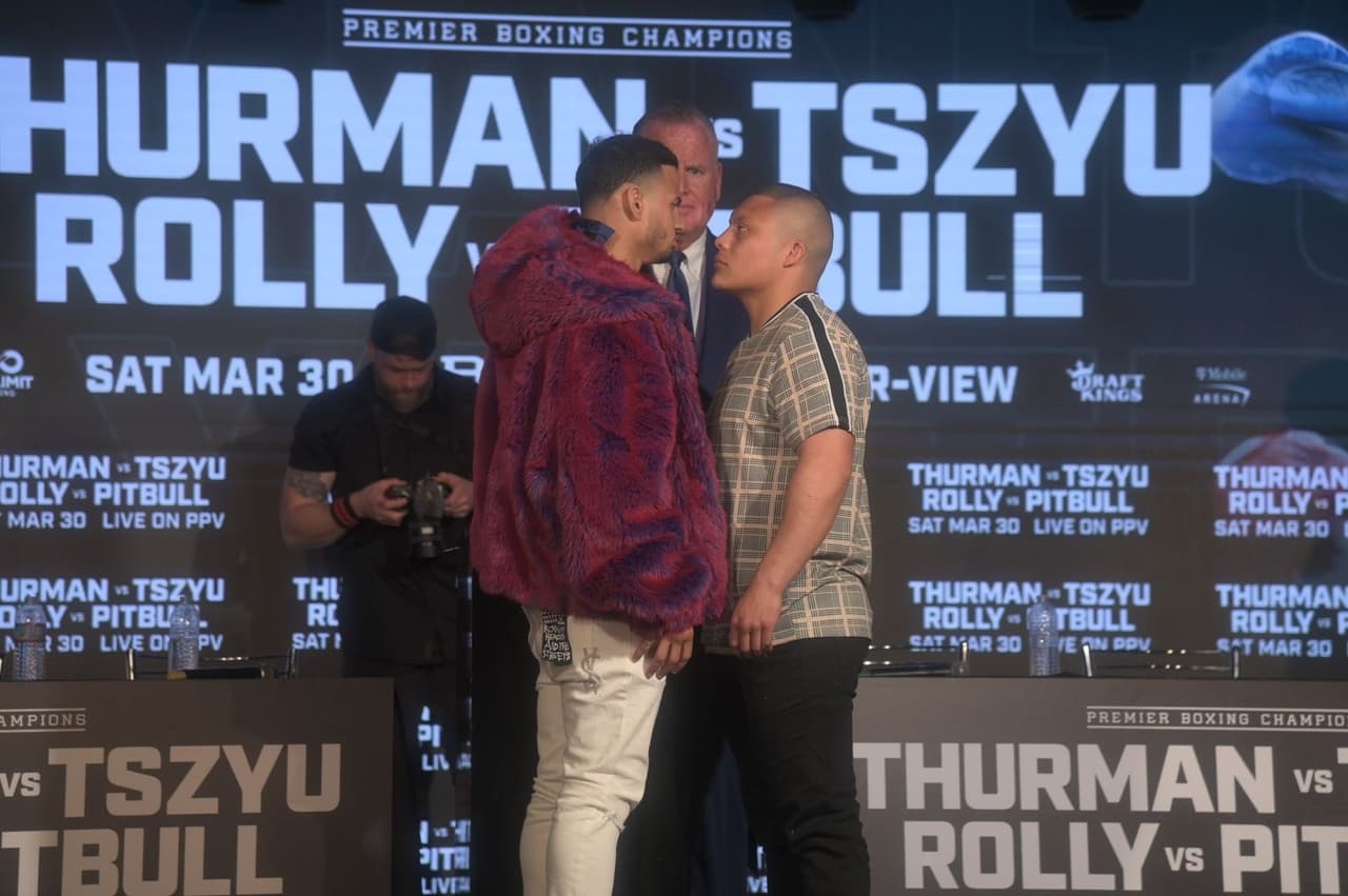 Rolly llama Chichuahua al 'Pitbull' y este responde a sus burlas