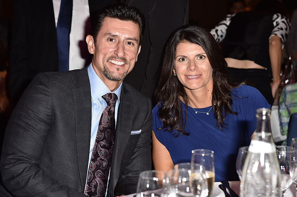 <b>Nomar Garciaparra y Mia Hamm</b>. Demostrando que puedes perder el protagonismo si no lo buscas o atraes, Hamm y Garciaparra viven una vida bastante tranquila para la mejor jugadora de fútbol femenino de su generación y un campocorto de los Medias Rojas de Boston que fue contemporáneo y rival de A- Rod y en la pista para una carrera en el Salón de la Fama antes de que las lesiones lo obligaran a abandonar el juego.
