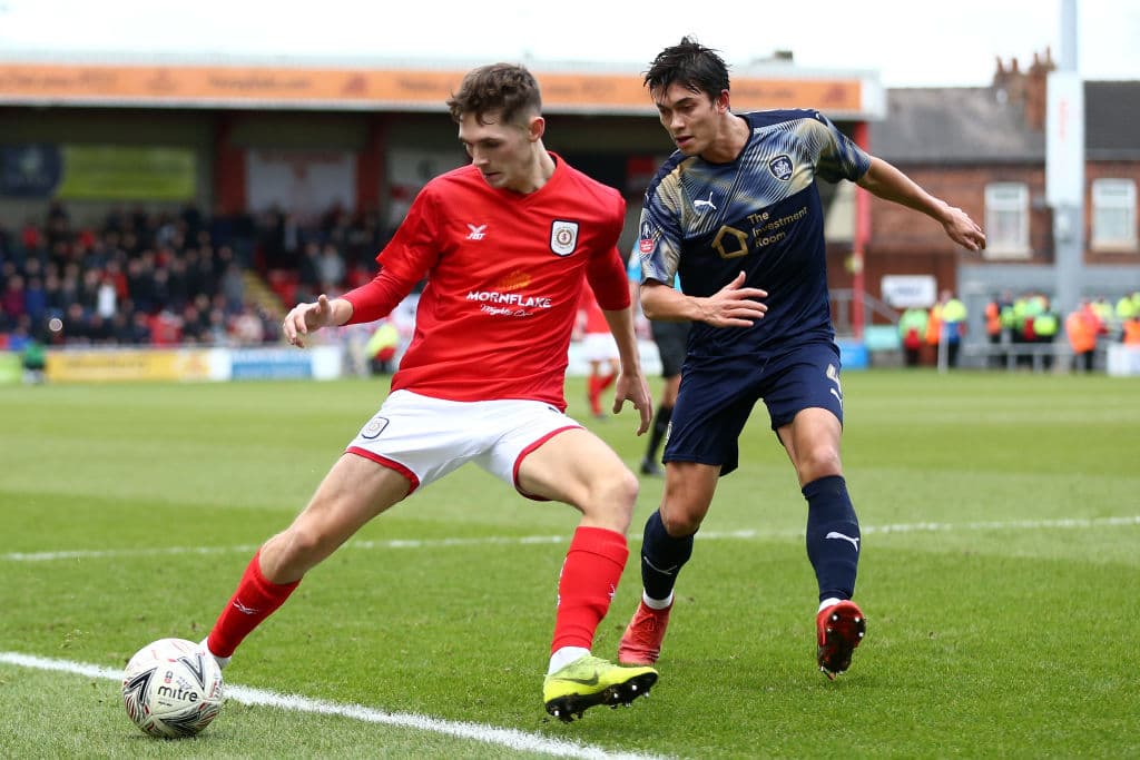 Crewe Alexandra 1-3 Barnsley. Sin sorpresas en el encuentro que no esperaba mucho de los locales.