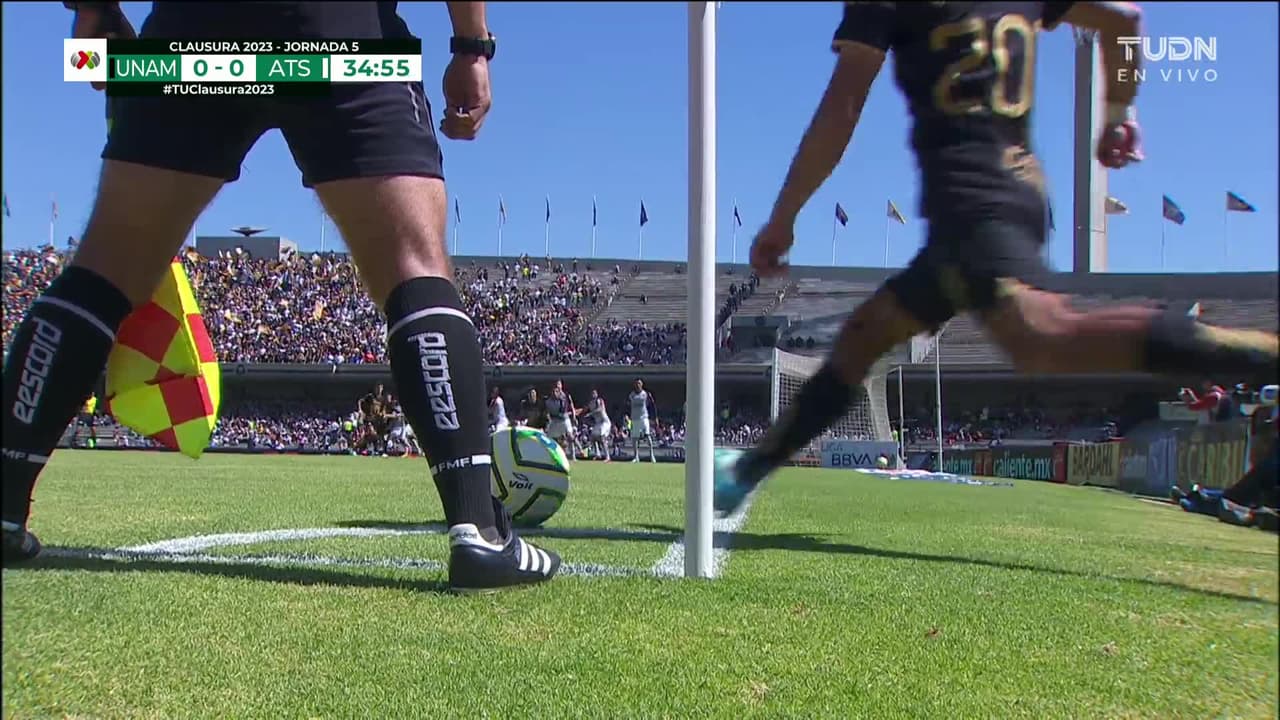 ¡GOOOL! Juan Dinenno anota para Pumas UNAM.