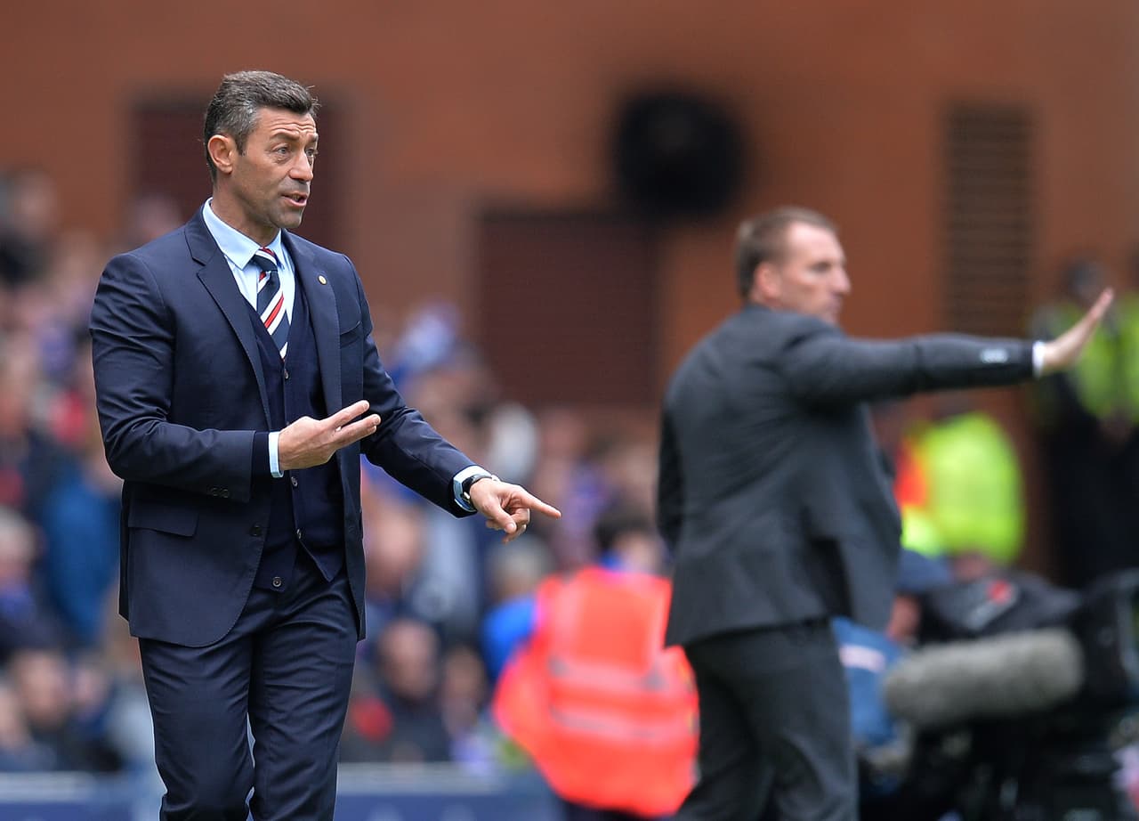 GLASGOW, SCOTLAND - APRIL 29: Rangers manager Pedro Caixinha shouts instructions during the Ladbrokes Scottish Premiership match between Rangers FC and Celtic FC at Ibrox Stadium on April 29, 2017 in Glasgow, Scotland. (Photo by Mark Runnacles/Getty Images)