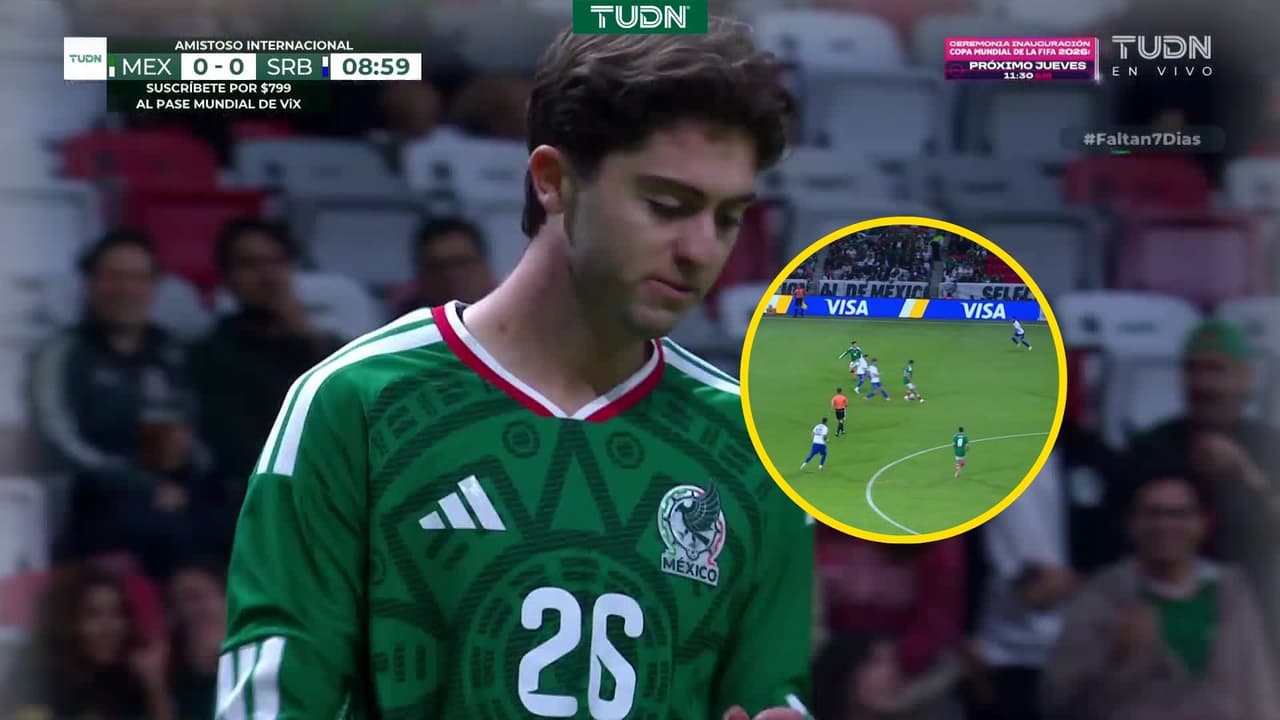 Sublime pase de Jiménez a Gutiérrez que genera la segunda de peligro para México