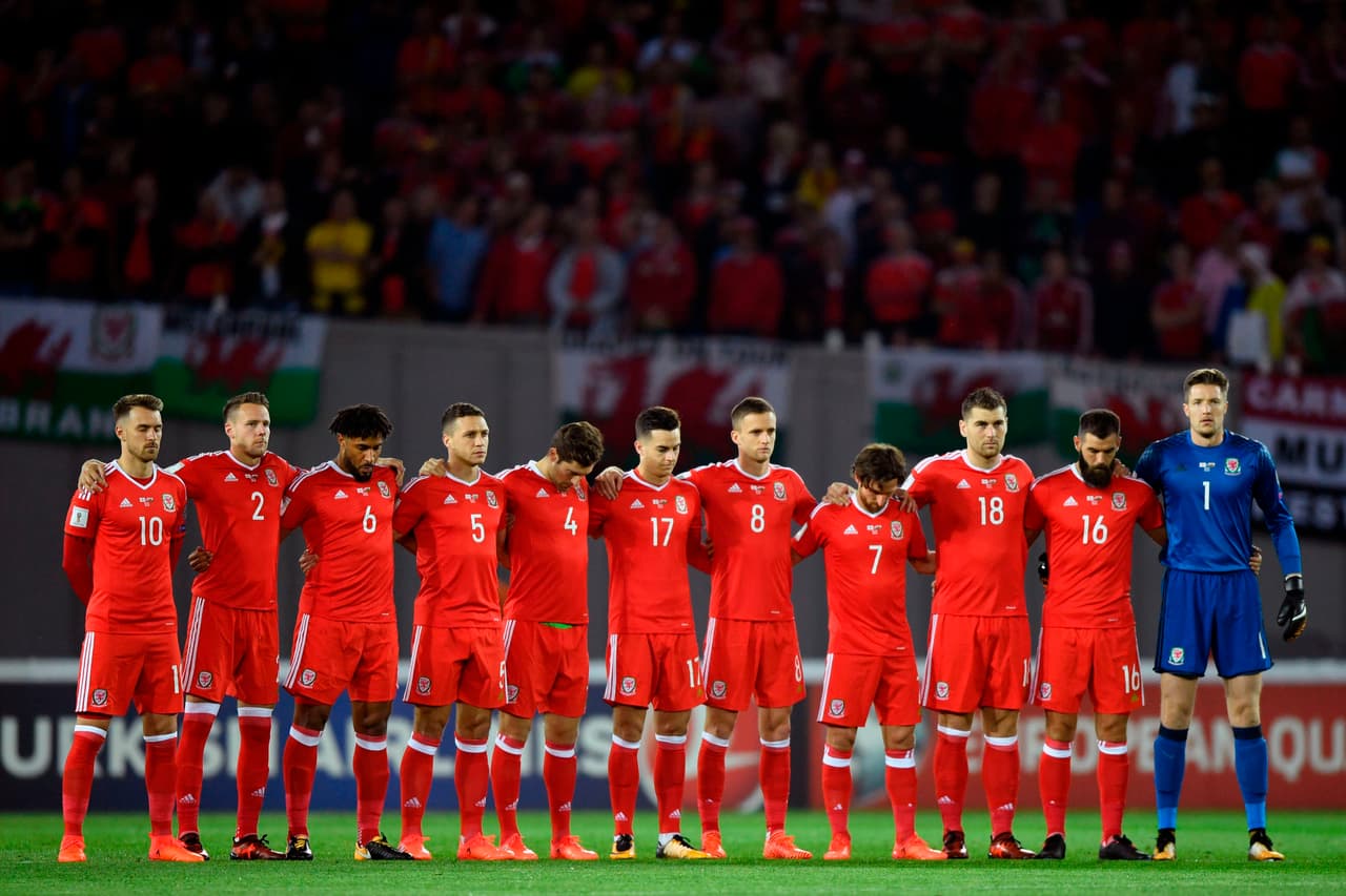 El equipo galés no cuenta en estas últimas dos jornadas con su principal figura y referente Gareth Bale por lesión.