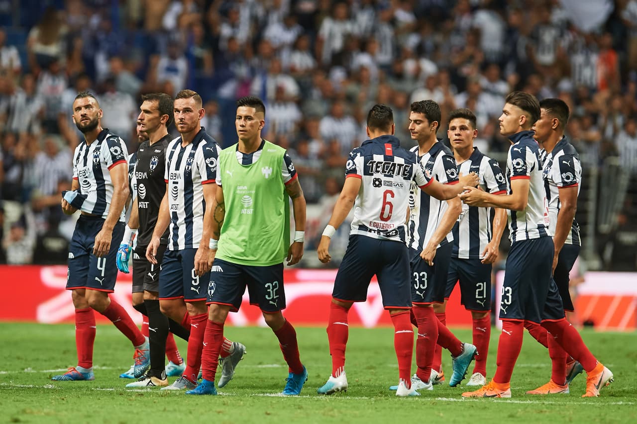 Monterrey: Rayados sólo ha ganado uno de sus últimos cinco duelos por lo que Diego Alonso fue cesado de su cargo dejando al equipo en el doceavo lugar con 16 puntos.