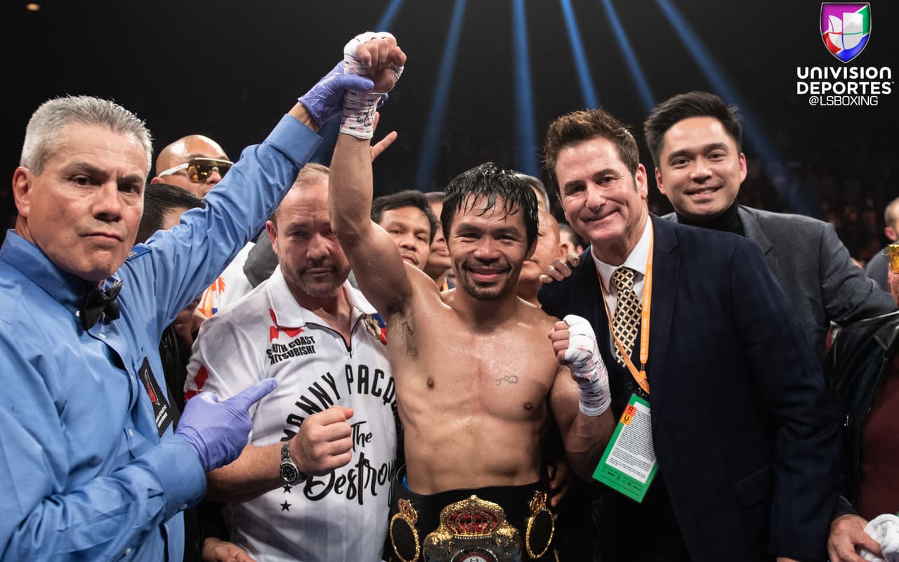Manny Pacquiao se llevó la decisión unánime de los jueces con puntaje de 17-111, 116-112 x2. De esta forma retuvo su título mundial wélter de la AMB.