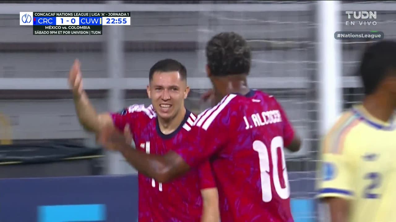 ¡Gol Tico! Tremendo error de la defensa de Curazao y Carlos Mora no falla