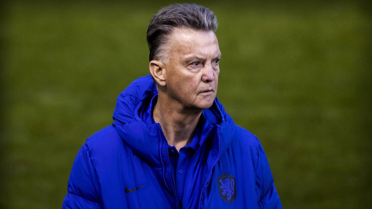 Louis Van Gaal recibe apoyo del futbol tras anunciar su cáncer