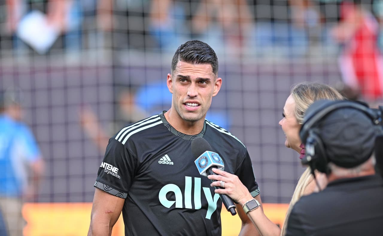 Ríos retorna al 'Rebaño Sagrado' con el que se formó.