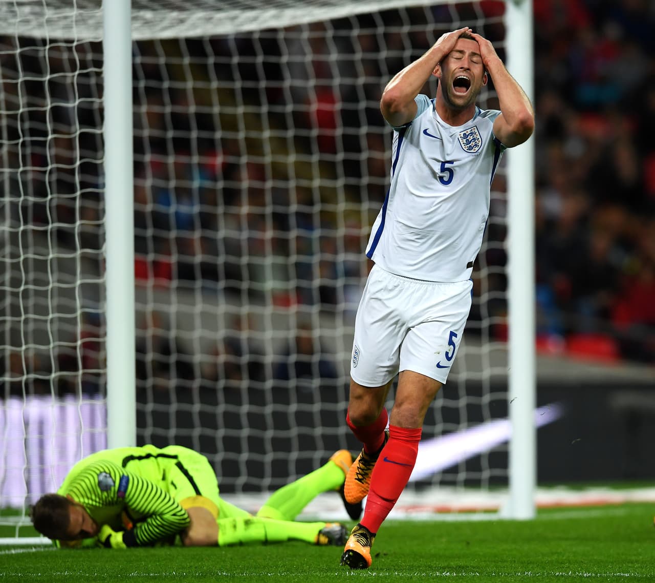 Tuvo para definir de pierna derecha pero Jan Oblak supo controlar.