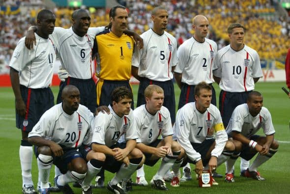 Quienes con el paso de los años se hicieron figuras del equipo y de la selección inglesa consiguiendo títulos para el Manchester United.