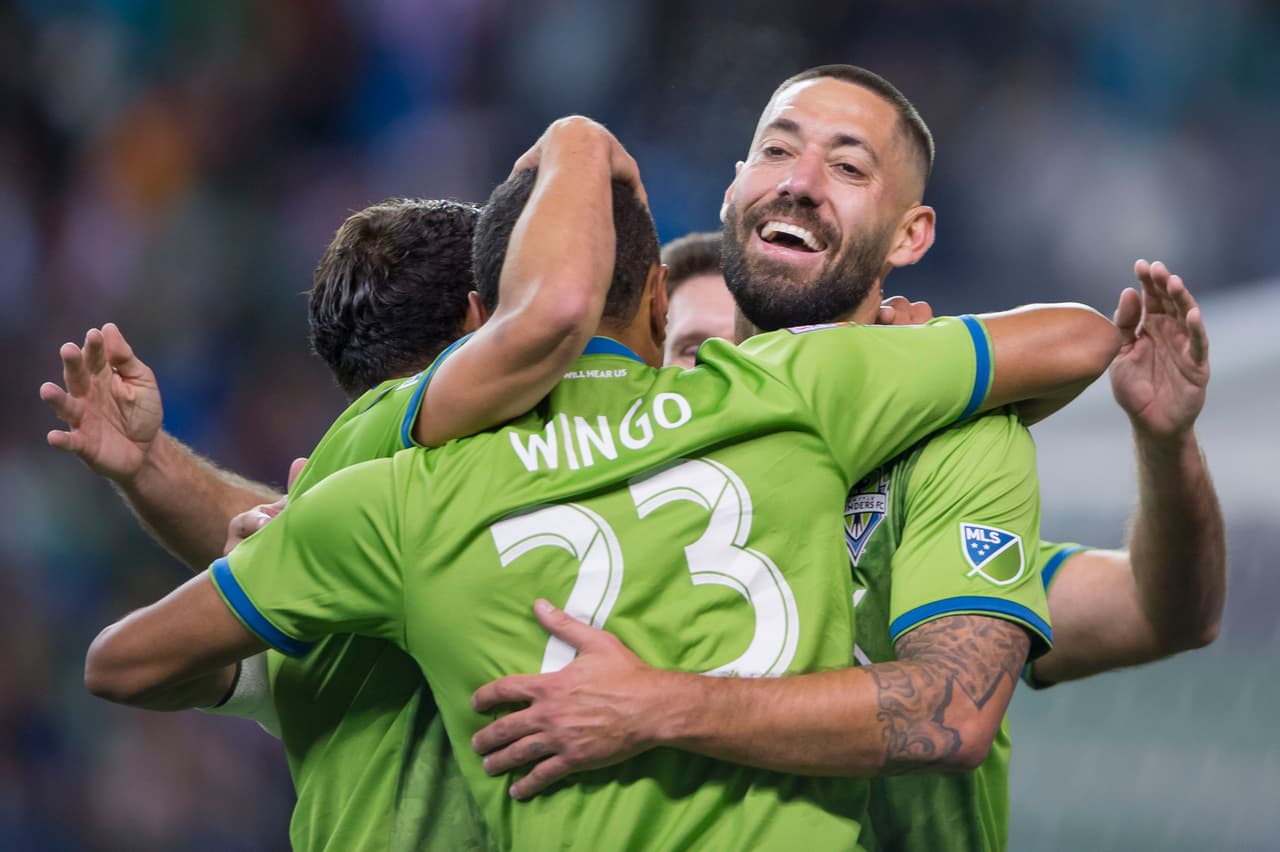 La fiesta para los locales se prendió con un triunfo que le da mucha confianza y un tanto clave casi al final del juego.