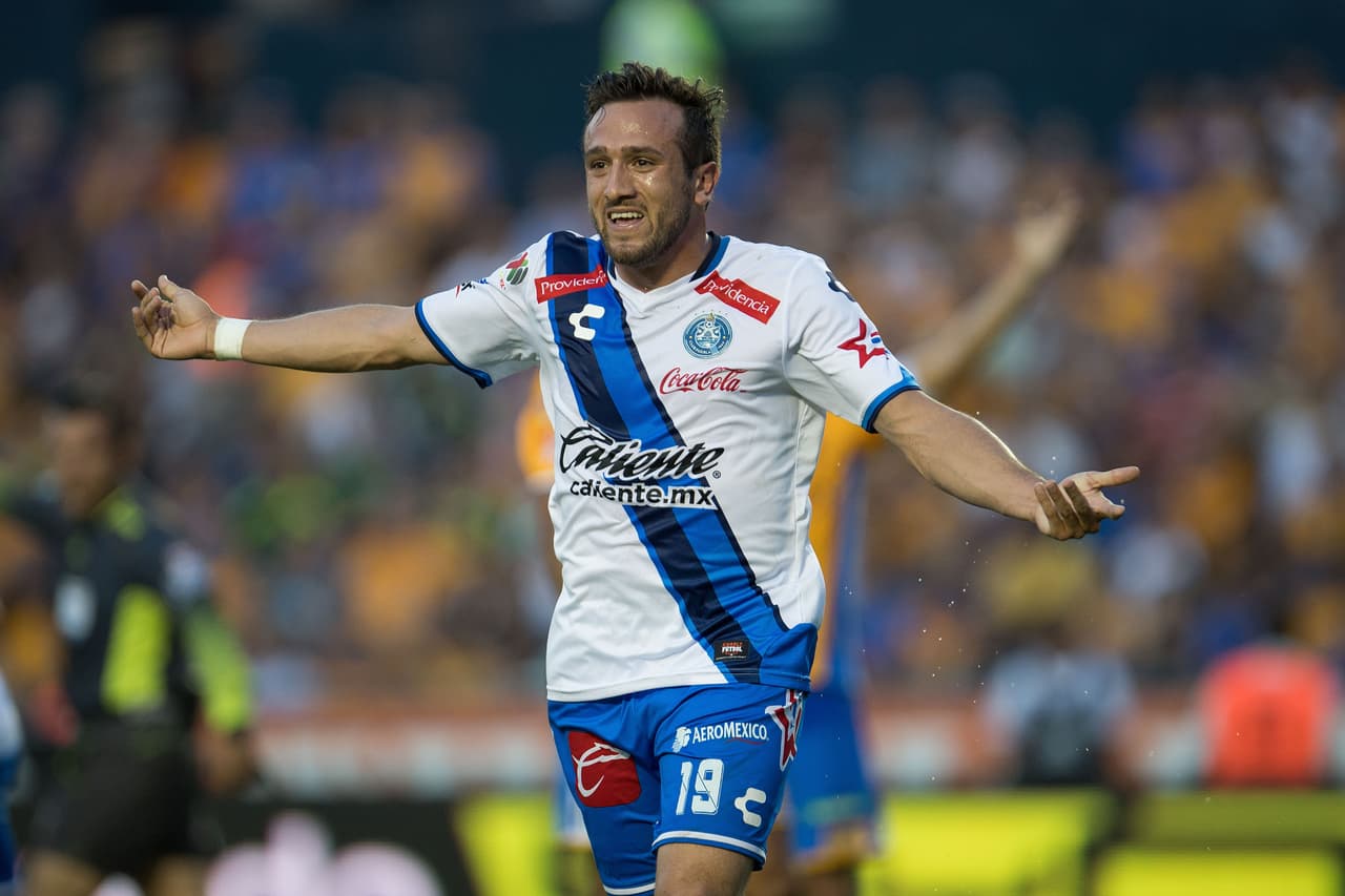 Con Puebla renovó por un año más y allí estuvo durante 2017, para ser tenido en cuenta por Libano como opción para reforzar al equipo en la Copa de Asia el próximo 26 de marzo contra Malasia.