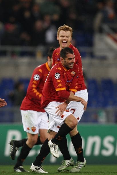 Perrotta abrió el marcador para el 'cuadro de la loba'.