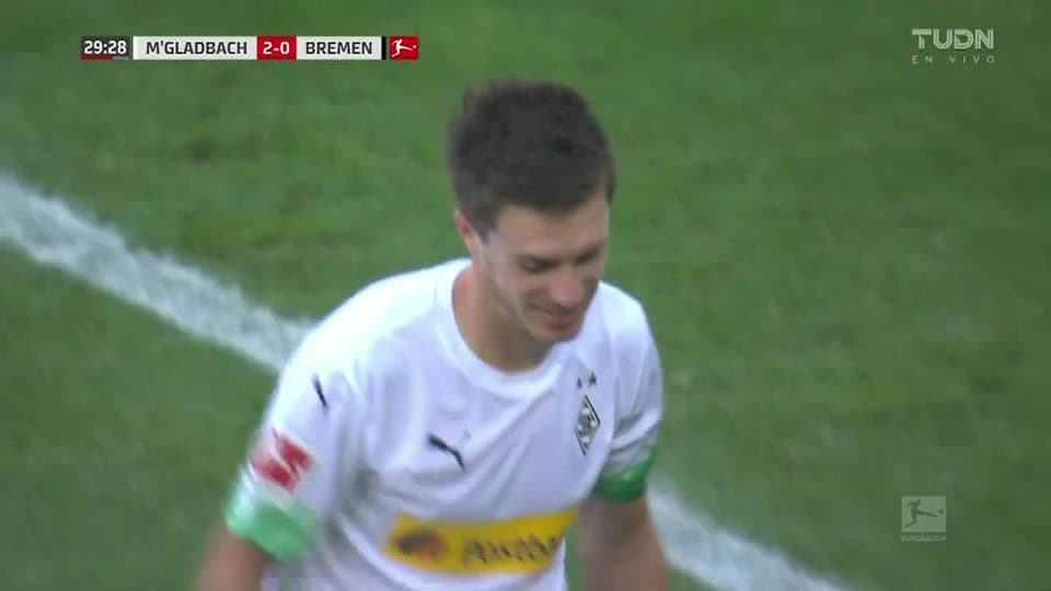 Tiro desviado de Patrick Herrmann