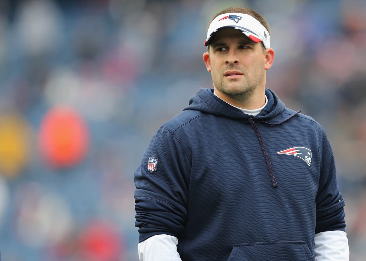 FOXBORO, MA - DECEMBER 28: Offensive Coordinator Josh McDaniels of the New England Patriots looks on before a game against the Buffalo Bills at Gillette Stadium on December 28, 2014 in Foxboro, Massachusetts. (Photo by Jim Rogash/Getty Images)