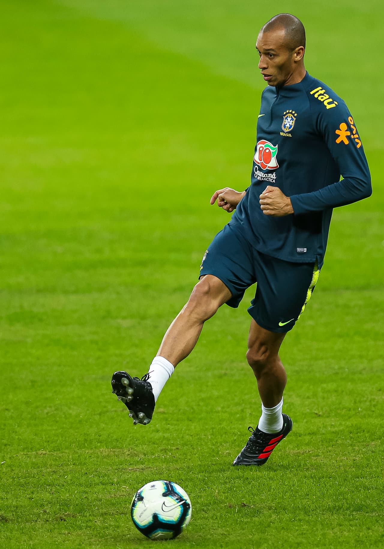 Joao Miranda, 34 años (Brasil)