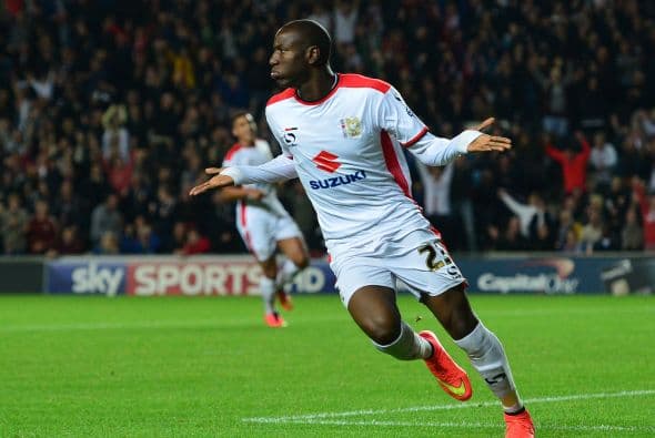 Benik Afobe pondría el escándalo en el marcador con su segundo gol en el encuentro, el delantero tendría suerte pues tras un rebote la bola le quedaría a modo para fusilar a De Gea.