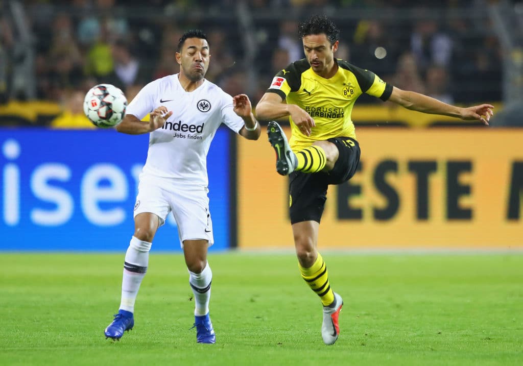 Marco Fabián jugó 63 minutos sin mayores posibilidades de gol.