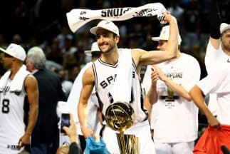 Manu Ginobili, ganó su cuarto título con San Antonio.