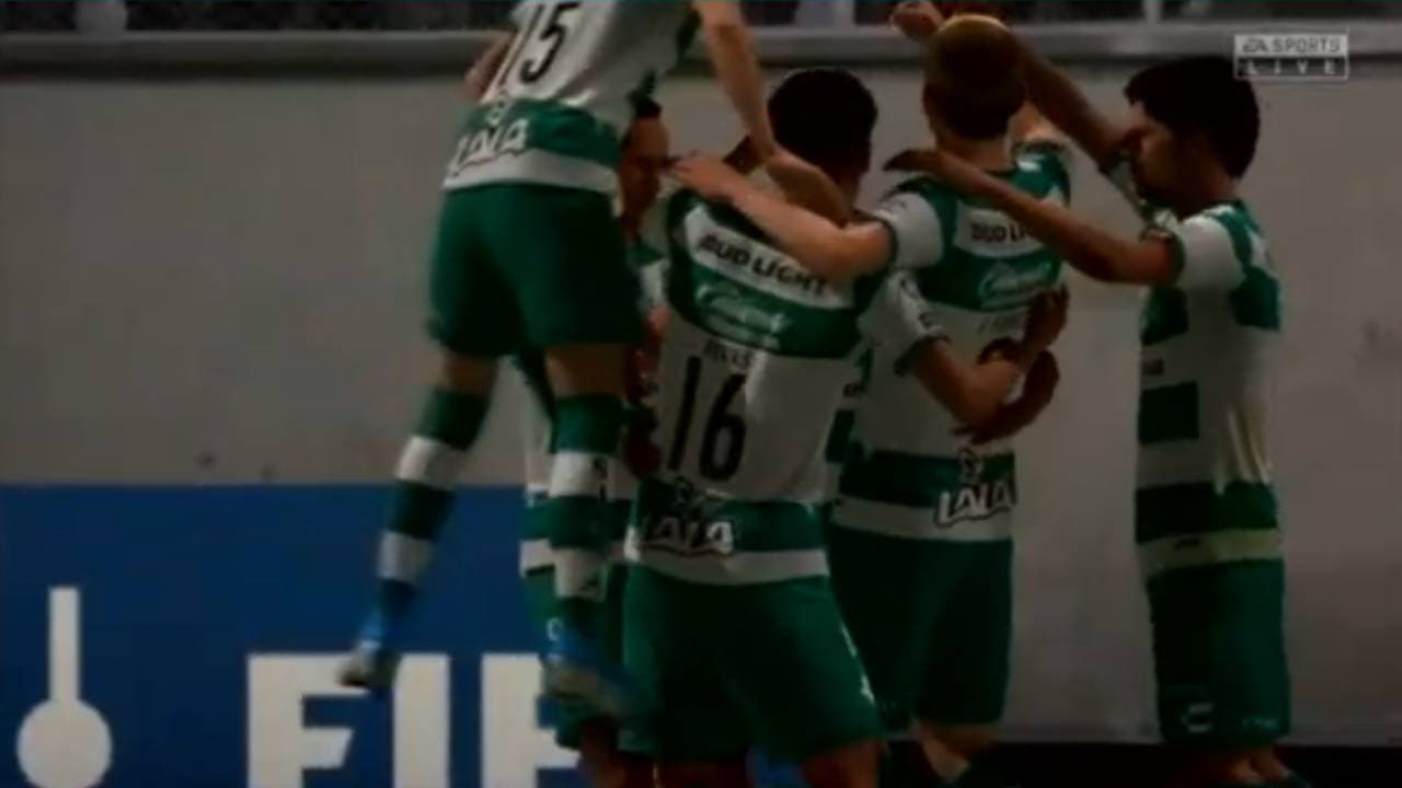 Santos falló un penal y el empate a un gol pone en peligro su clasificación a la Fiesta Grande del futbol virtual.