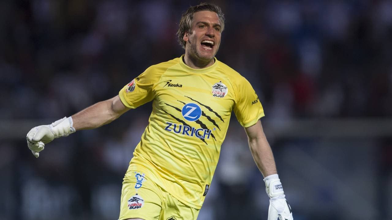 Jorge Villalpando | Portó nueve uniformes: Puebla, Jaguares, Toluca, Atlas, Atlante, Chiapas, Morelia, Pachuca y Lobos BUAP.