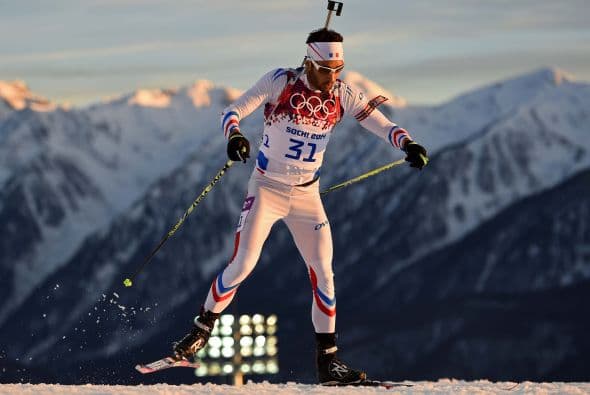 El francés Martin Fourcade logró su segunda medalla de oro en el biatlón de Sochi 2014 al imponerse en la carrera de 20 kilómetros.
