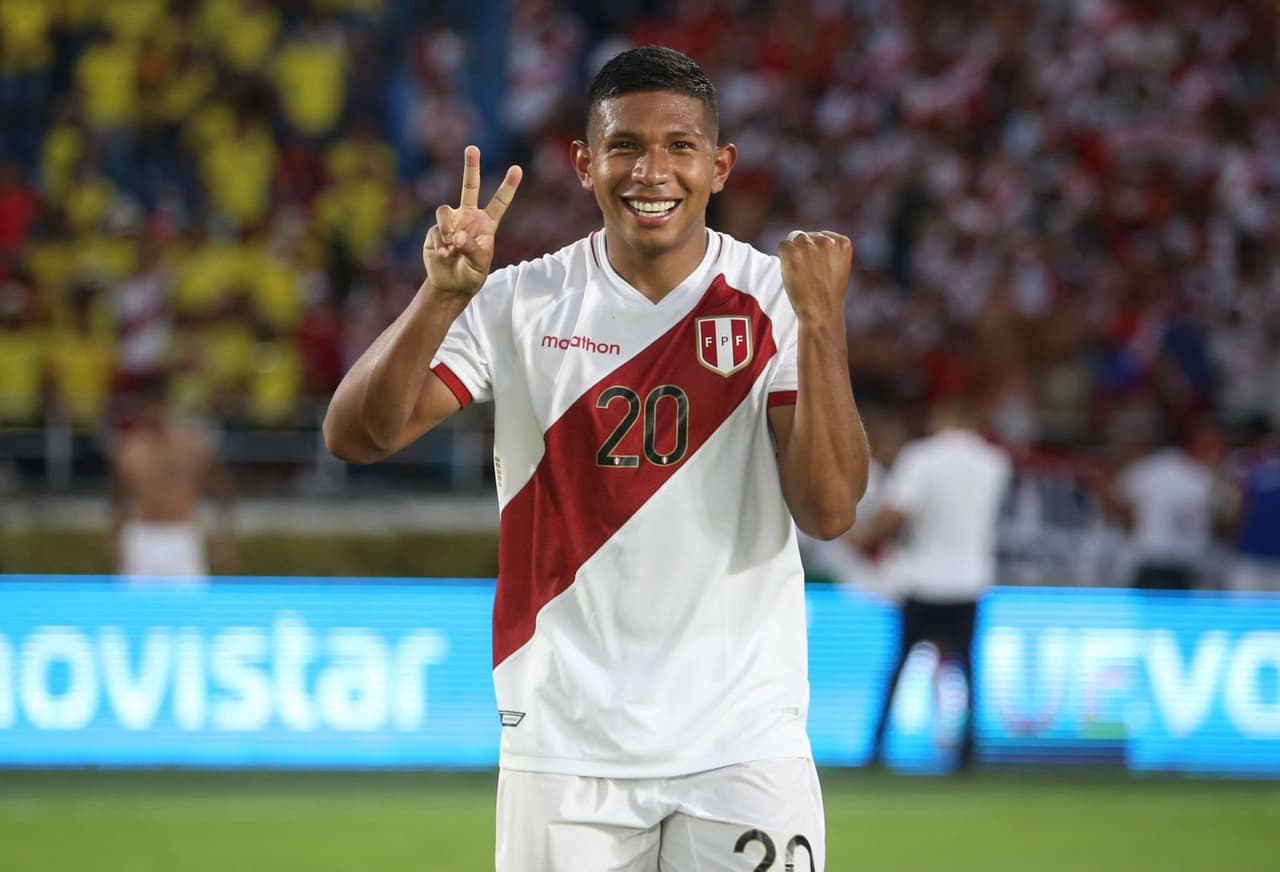 Edison Flores